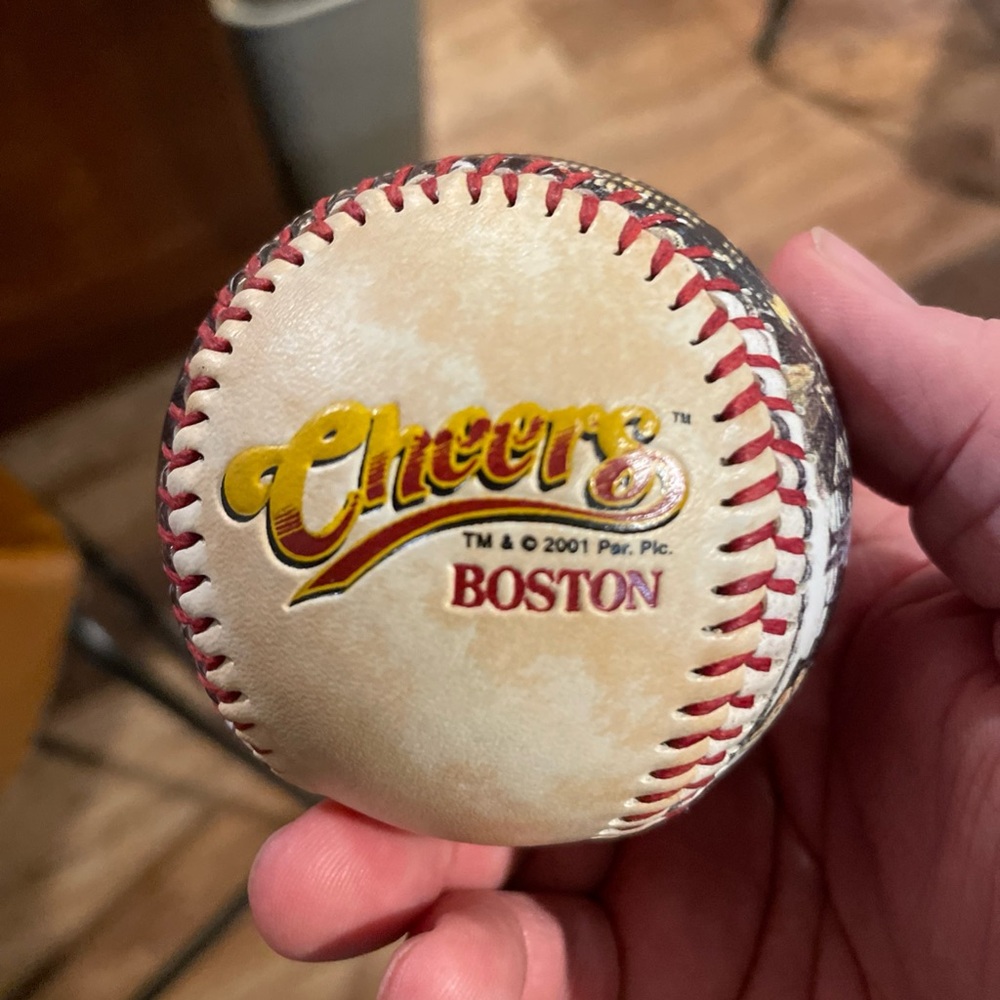 Cheers Bar Boston Sam Mayday Malone Facsimile Signed Souvenir baseball Fotoball